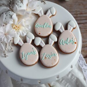 PISANKA - WINIETKA Z USZAMI KRÓLIKA